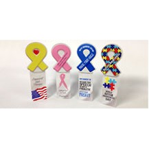 Chatter Head Junior - With Display Base and Background