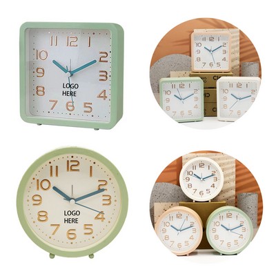 Silent Travel Alarm Clock Snooze Light Ascending Beep Battery Powered for Bedroom Bedside